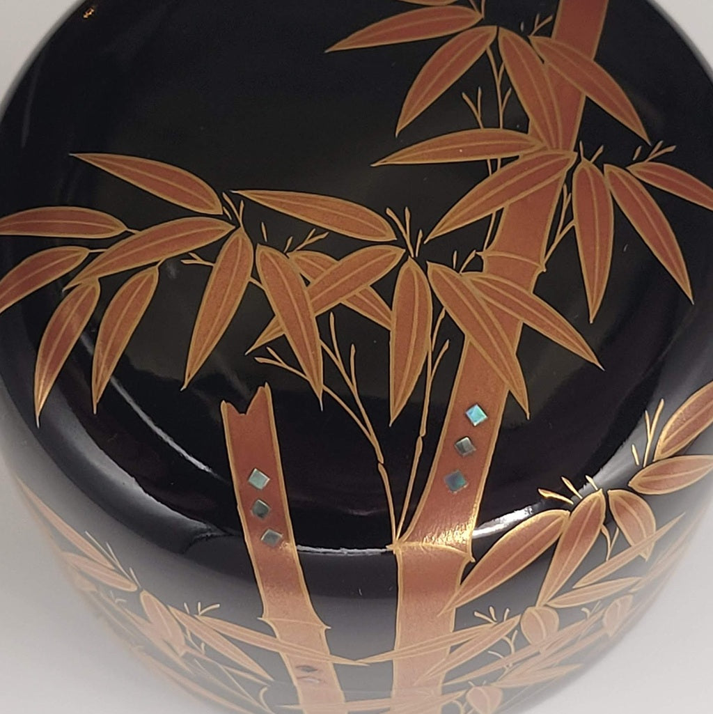 Japanese tea caddy Shuchiku maki-e 朱竹蒔絵 Yōhō