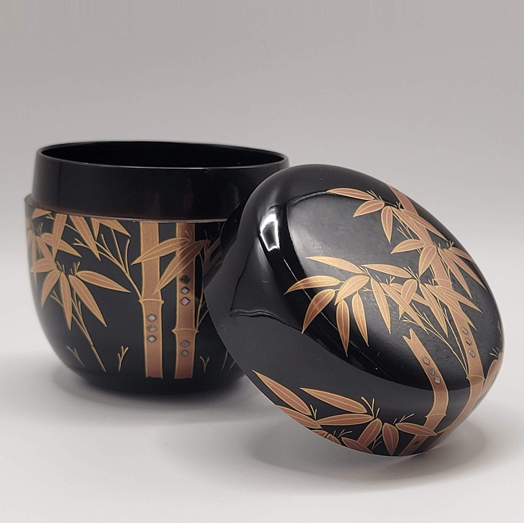 Japanese tea caddy Shuchiku maki-e 朱竹蒔絵 Yōhō