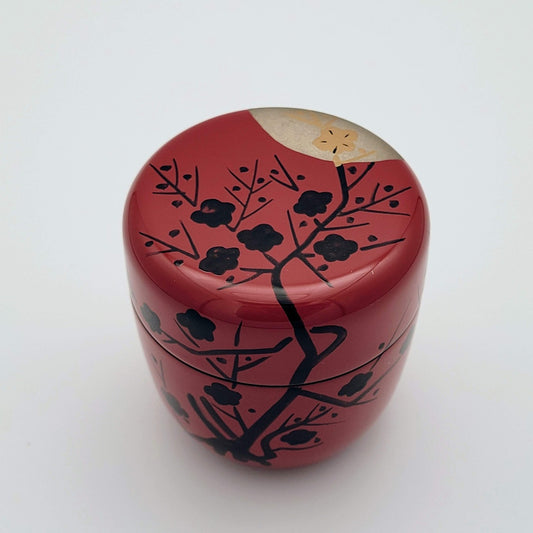 Ume-tsuki natsume 梅月蒔絵中棗 Nakatani Hakuho