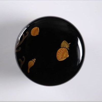 Wajima raden mirugai natsume with mother-of-pearl inlay Sea Pen & Shell design (Mirugai natsume) by Shimizu Sōsui