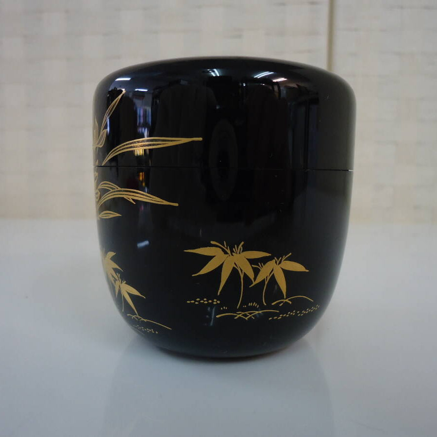 Shikunshi Maki-e Ōnatsume (Four Gentlemen Maki-e Large Tea Caddy) by Saijō Issai